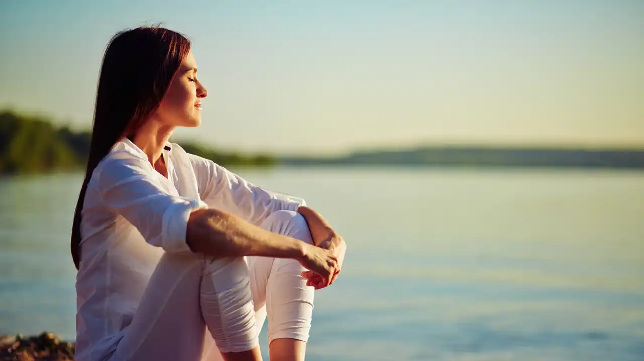 8 simple ways to boost your mood in five minutes